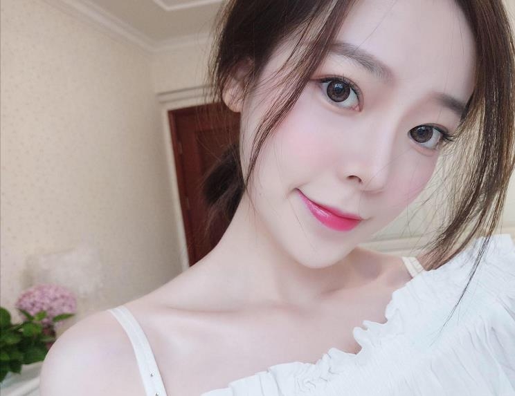 美伊i的第一张照片--西安红颜知己交友网