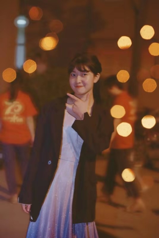 非诚勿扰的第三张照片--西安红颜知己交友网